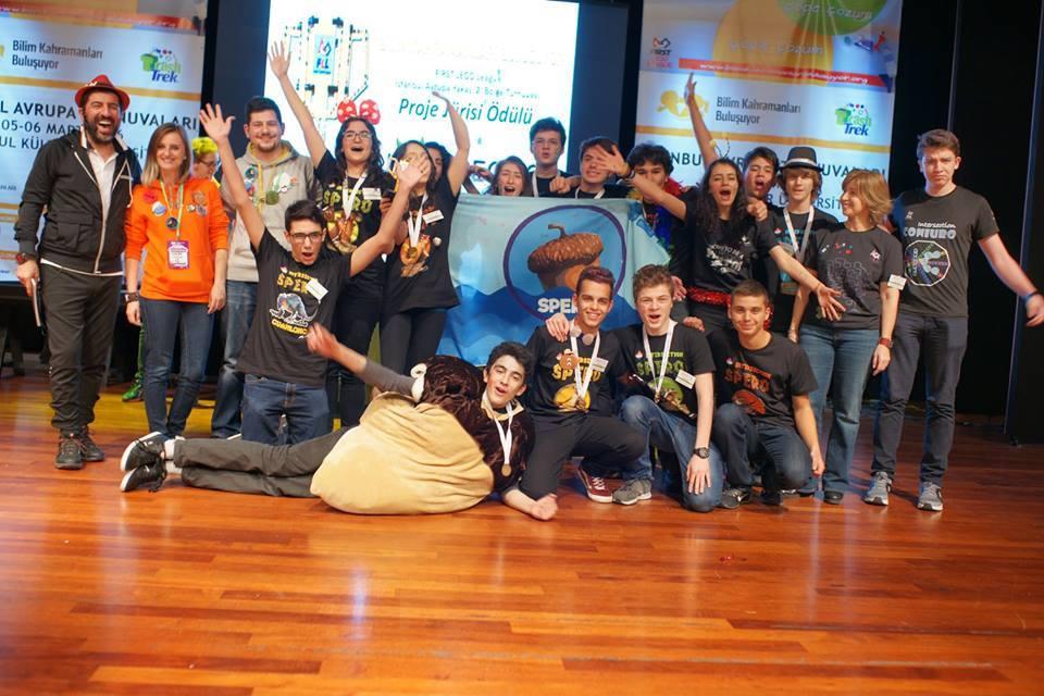 ‘’Çöpe Çöple Çözüm’’ temasıyla düzenlenen Bilim Kahramanları Buluşuyor turnuvasında PAGÇEV de Jüri Olarak Yer Aldı 
