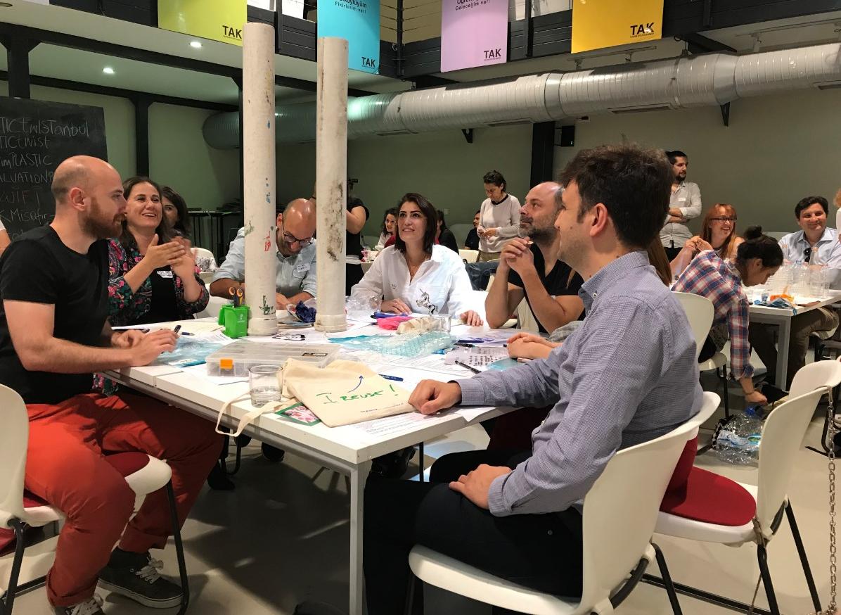 Plastik Twist Organizasyonuyla Plastiğin Değerini Artırmak İçin Neler Yapabilirizi Tartıştık